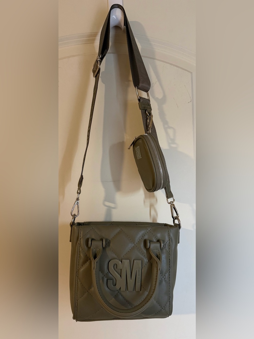 Steve Madden BBABI Olive Crossbody Bag Purse Quilted  NEW‎